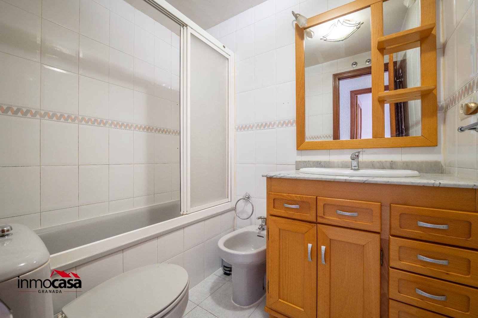 3 slaapkamer Rijtjeshuis te koop in Las Gabias - € 182.000 (Ref: 9861992)