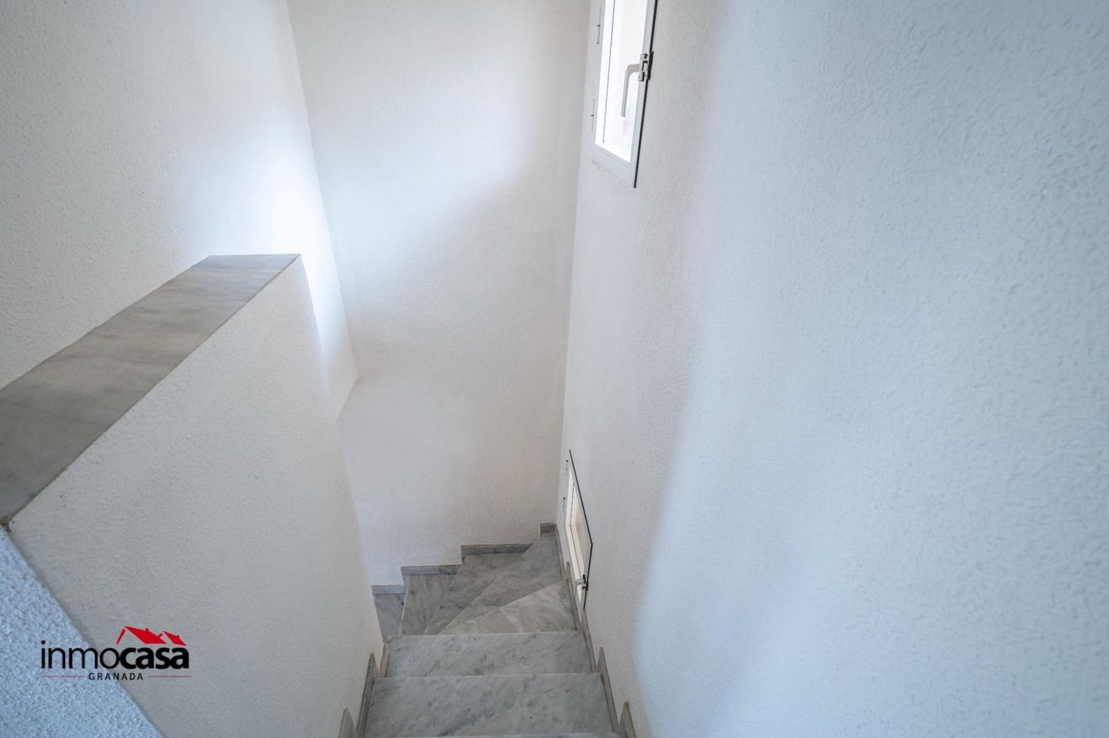 3 slaapkamer Rijtjeshuis te koop in Las Gabias - € 182.000 (Ref: 9861992)