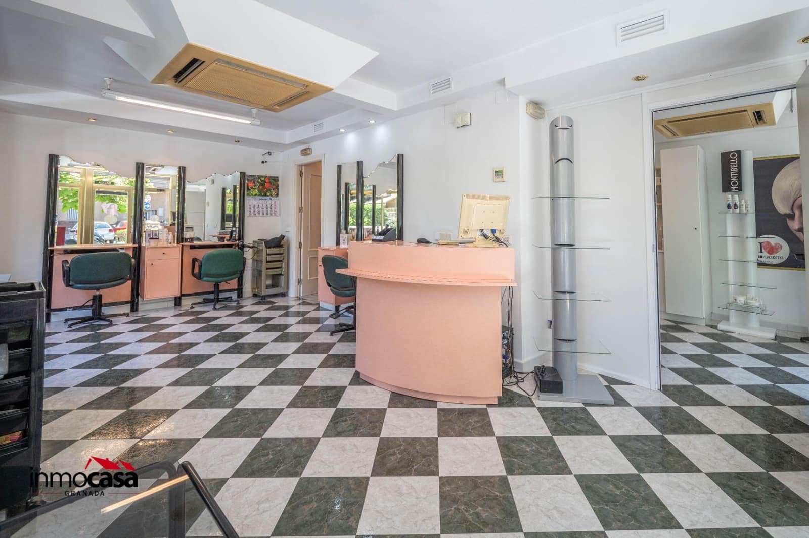 Commercieel te koop in Granada stad - € 188.000 (Ref: 9867108)