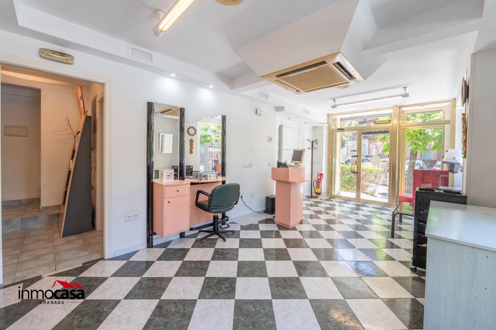 Commercieel te koop in Granada stad - € 188.000 (Ref: 9867108)