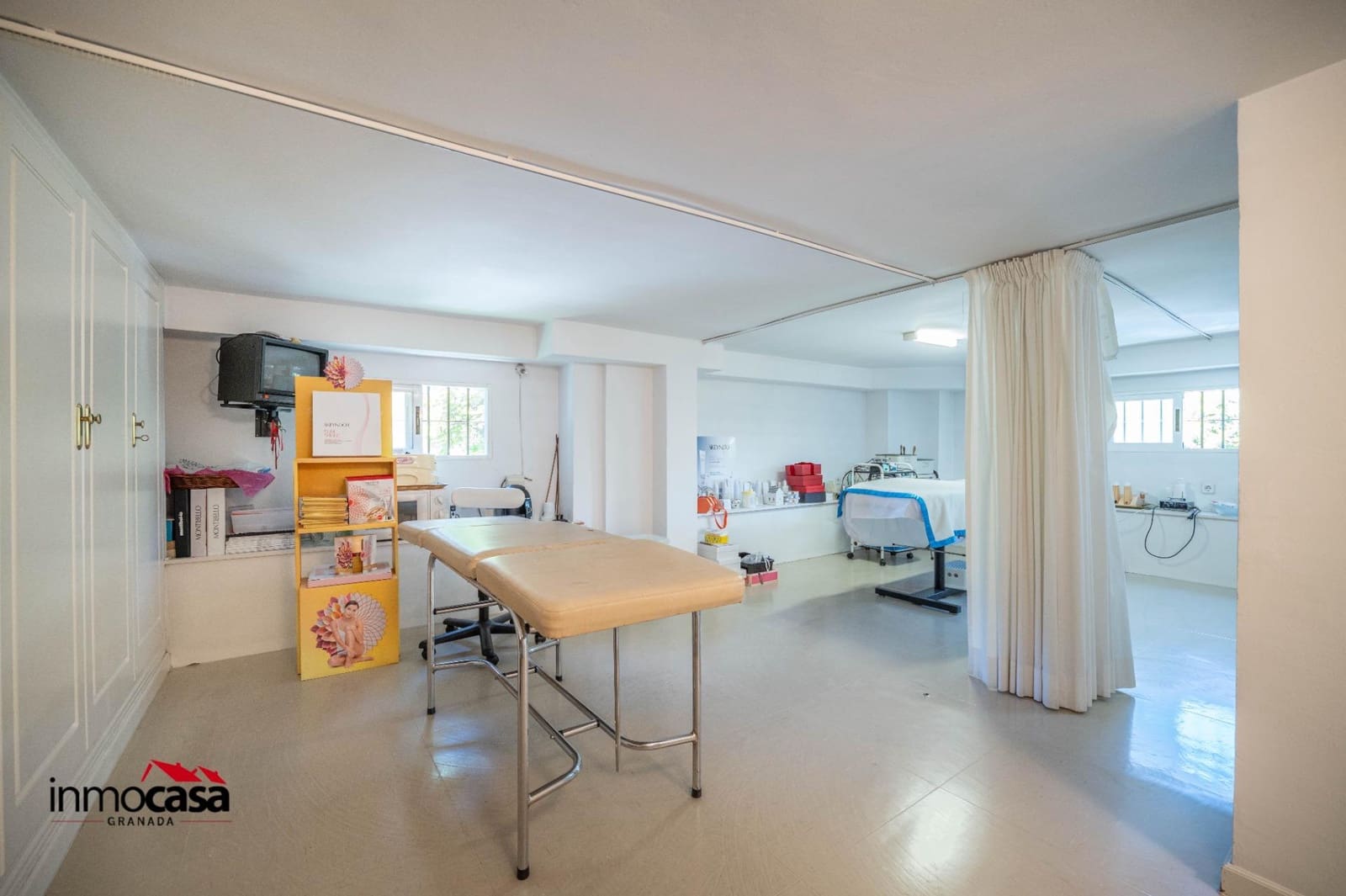 Commercieel te koop in Granada stad - € 188.000 (Ref: 9867108)