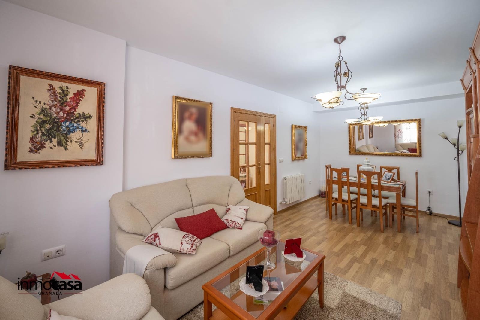 4 quarto Moradia em Banda para venda em Belicena com piscina garagem - 259 000 € (Ref: 9878991)