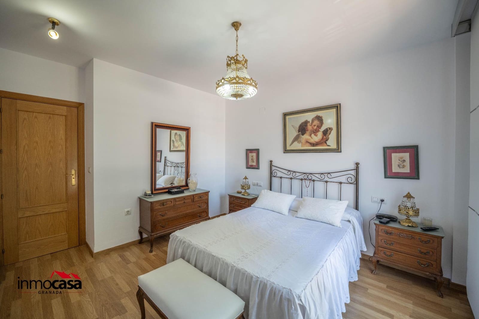 4 quarto Moradia em Banda para venda em Belicena com piscina garagem - 259 000 € (Ref: 9878991)