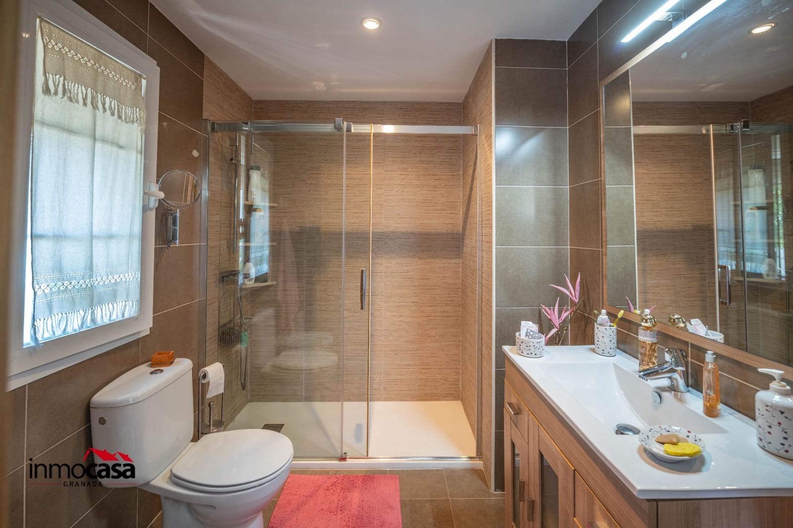 4 quarto Moradia em Banda para venda em Belicena com piscina garagem - 259 000 € (Ref: 9878991)