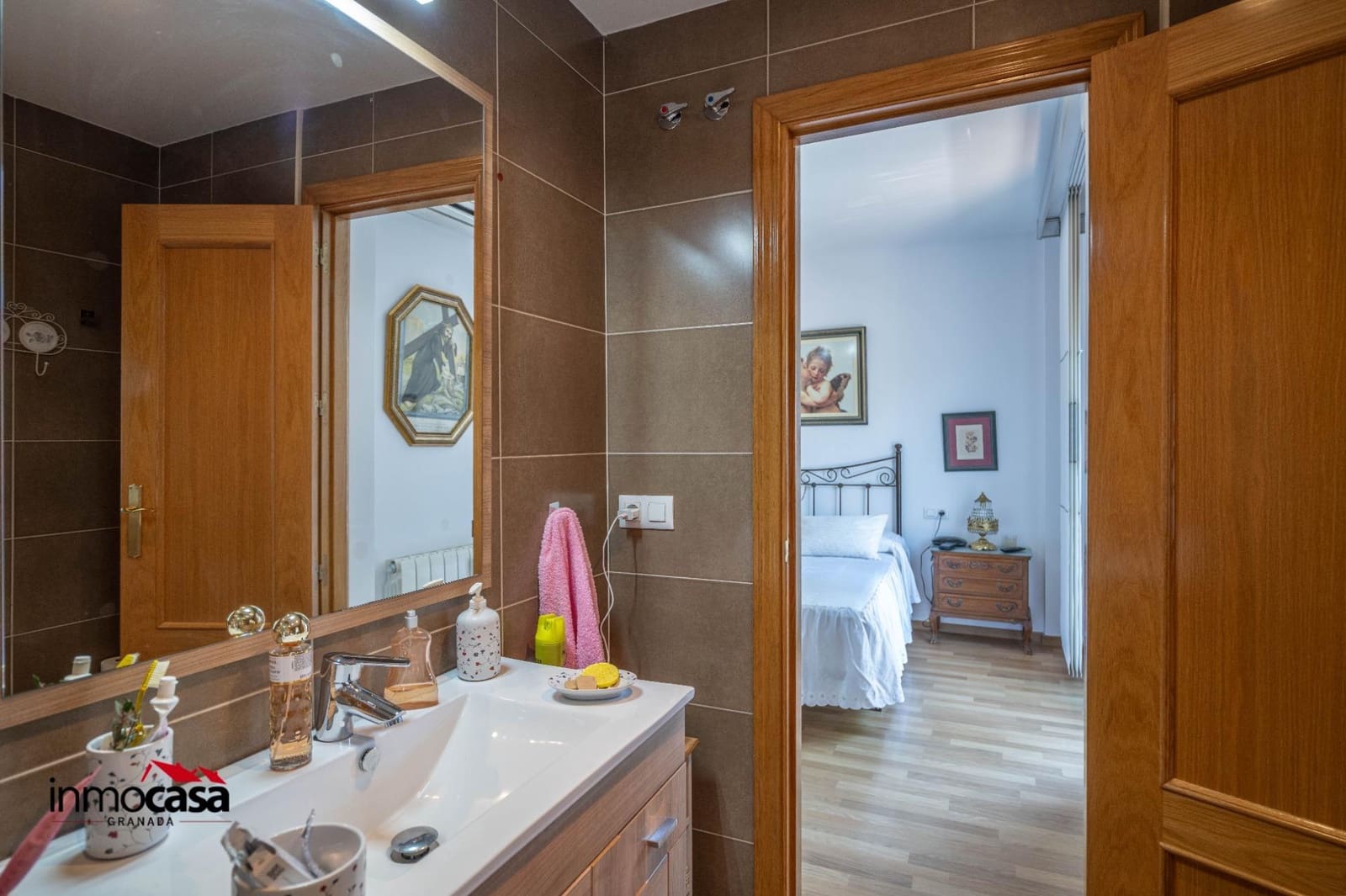 4 quarto Moradia em Banda para venda em Belicena com piscina garagem - 259 000 € (Ref: 9878991)