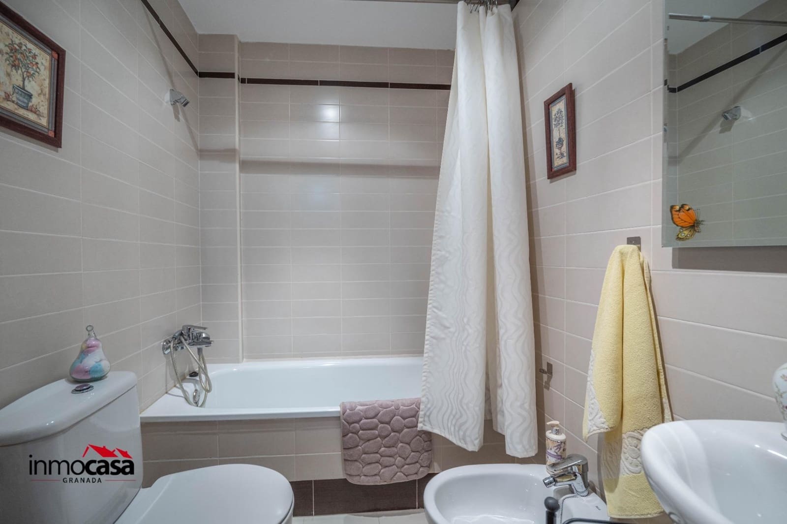 4 quarto Moradia em Banda para venda em Belicena com piscina garagem - 259 000 € (Ref: 9878991)