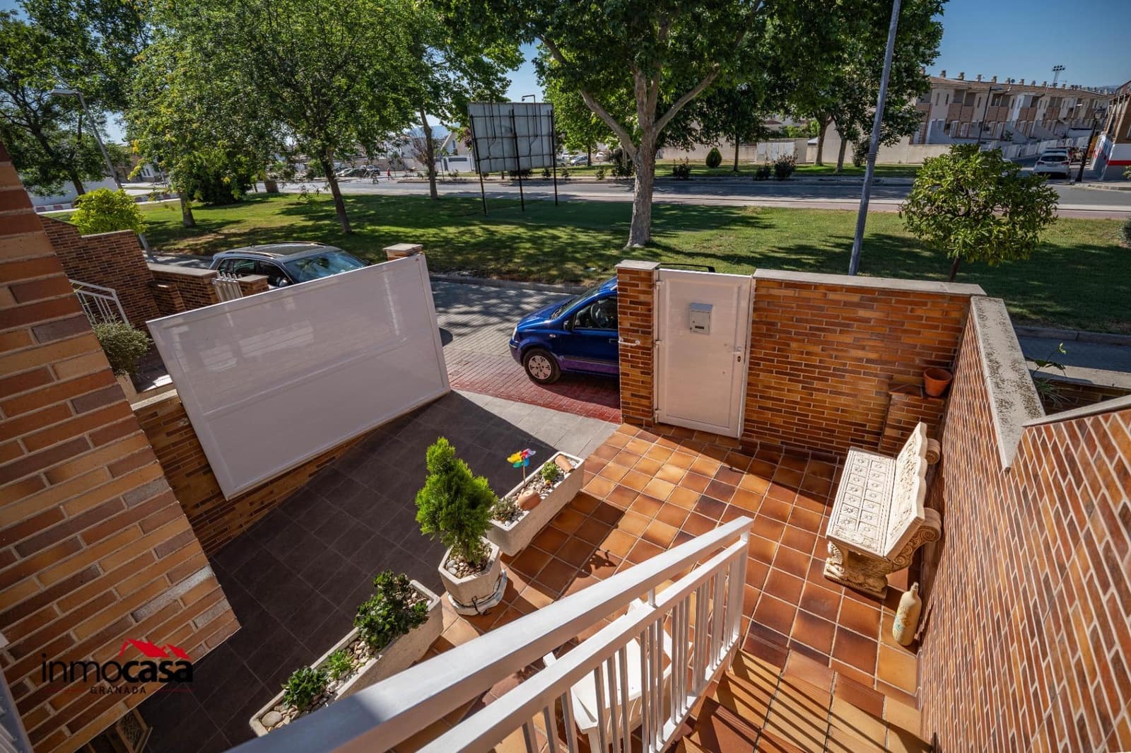 4 quarto Moradia em Banda para venda em Belicena com piscina garagem - 259 000 € (Ref: 9878991)