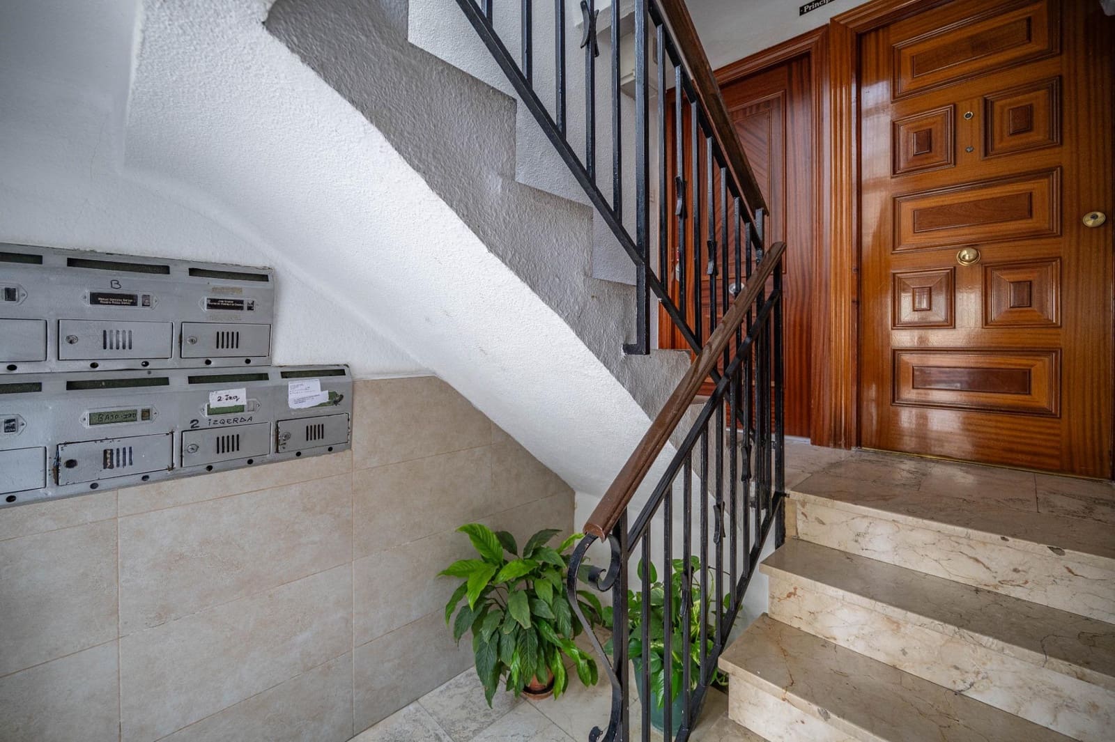 2 Zimmer Wohnung zu verkaufen in Granada Stadt - 165.000 € (Ref: 9892505)