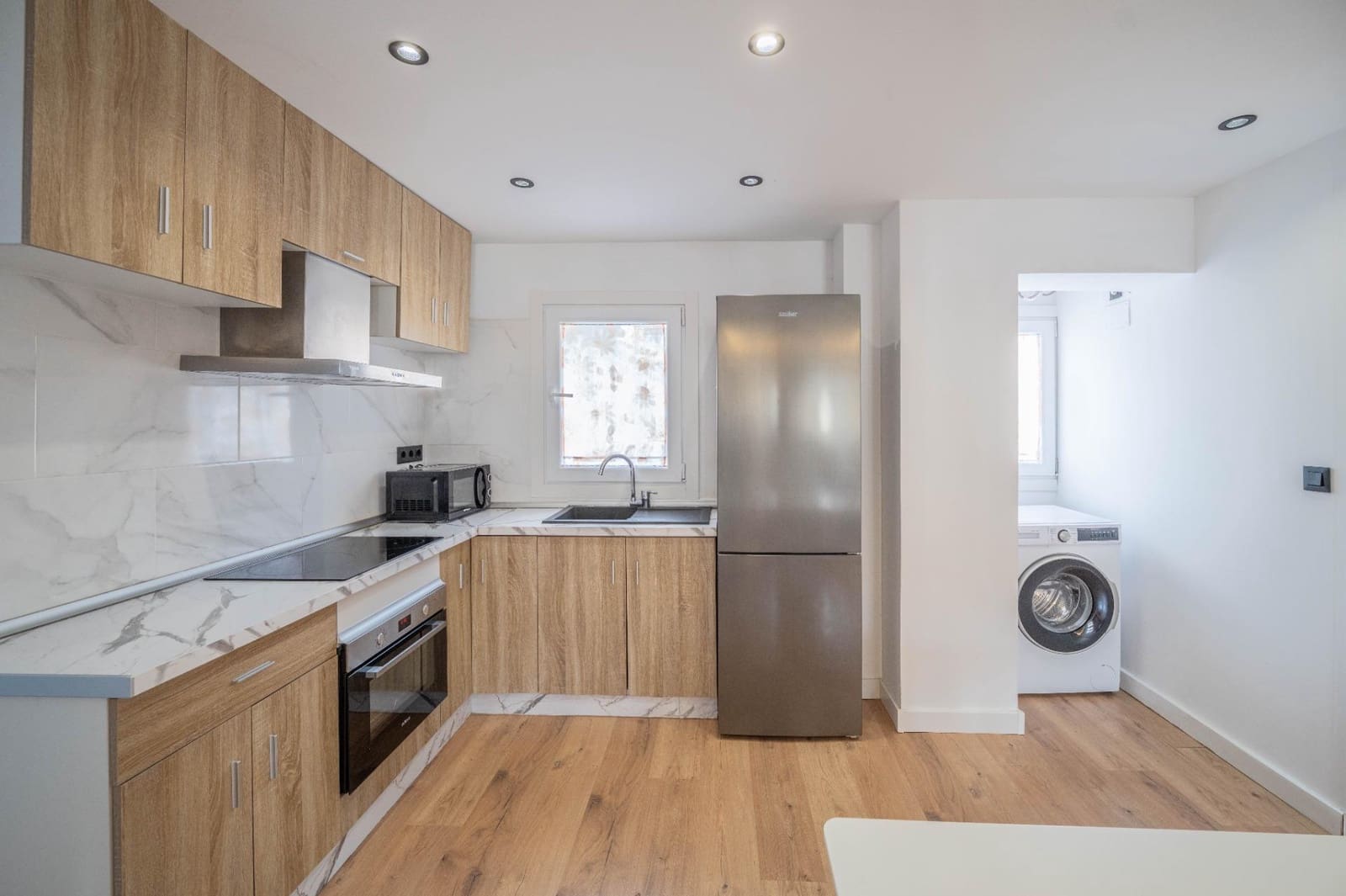 2 Zimmer Wohnung zu verkaufen in Granada Stadt - 165.000 € (Ref: 9892505)