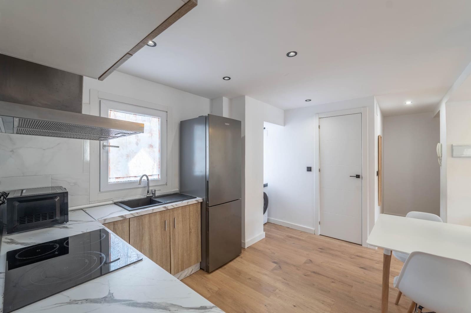 2 Zimmer Wohnung zu verkaufen in Granada Stadt - 165.000 € (Ref: 9892505)