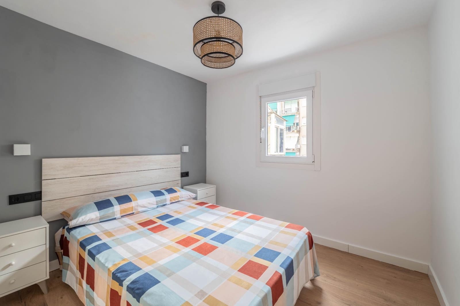 2 Zimmer Wohnung zu verkaufen in Granada Stadt - 165.000 € (Ref: 9892505)