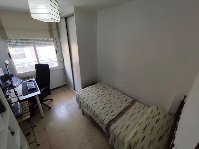 3 camera da letto Appartamento da affittare in Granada città - 900 € (Rif: 9892506)