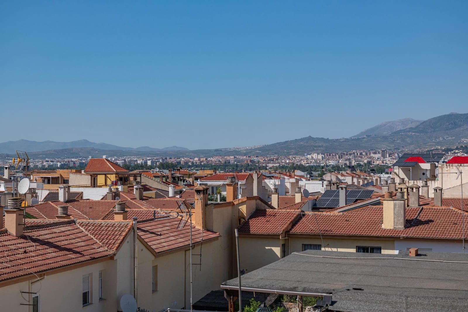 3 bedroom Flat for sale in Armilla - € 189,000 (Ref: 9896475)
