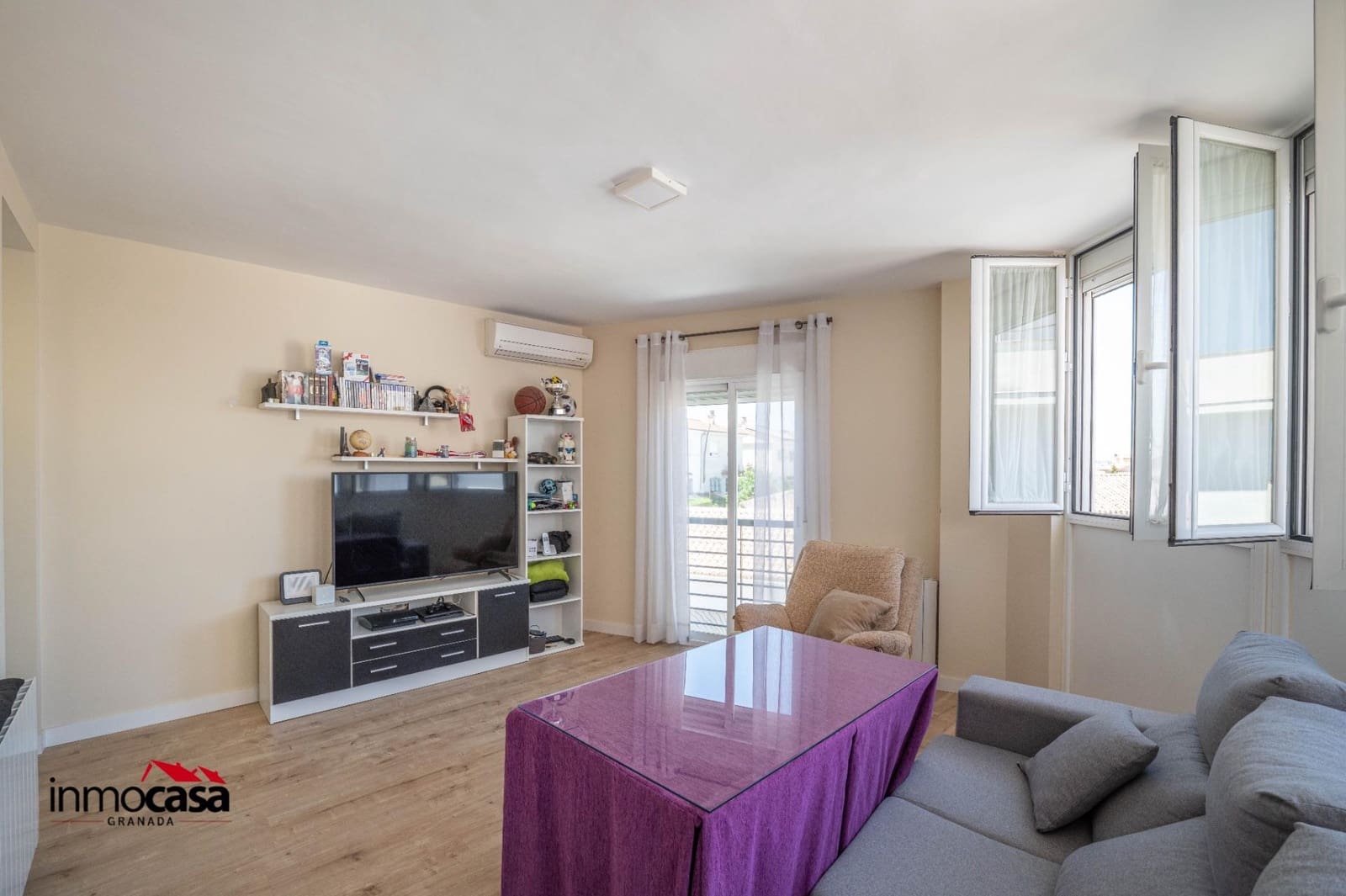 2 slaapkamer Flat te koop in La Zubia met garage - € 156.000 (Ref: 9898939)