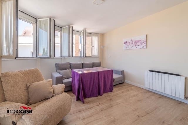 2 slaapkamer Flat te koop in La Zubia met garage - € 156.000 (Ref: 9898939)