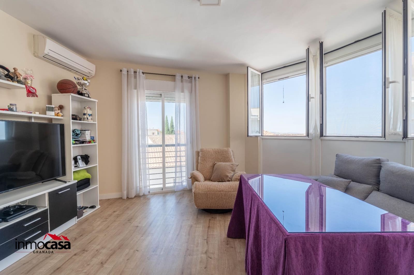 2 slaapkamer Flat te koop in La Zubia met garage - € 156.000 (Ref: 9898939)