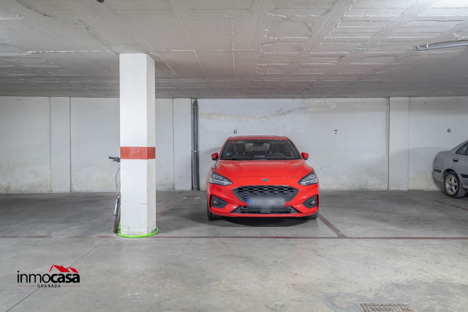 2 slaapkamer Flat te koop in La Zubia met garage - € 156.000 (Ref: 9898939)