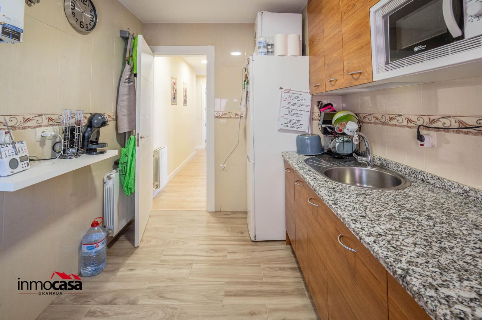 2 slaapkamer Flat te koop in La Zubia met garage - € 156.000 (Ref: 9898939)