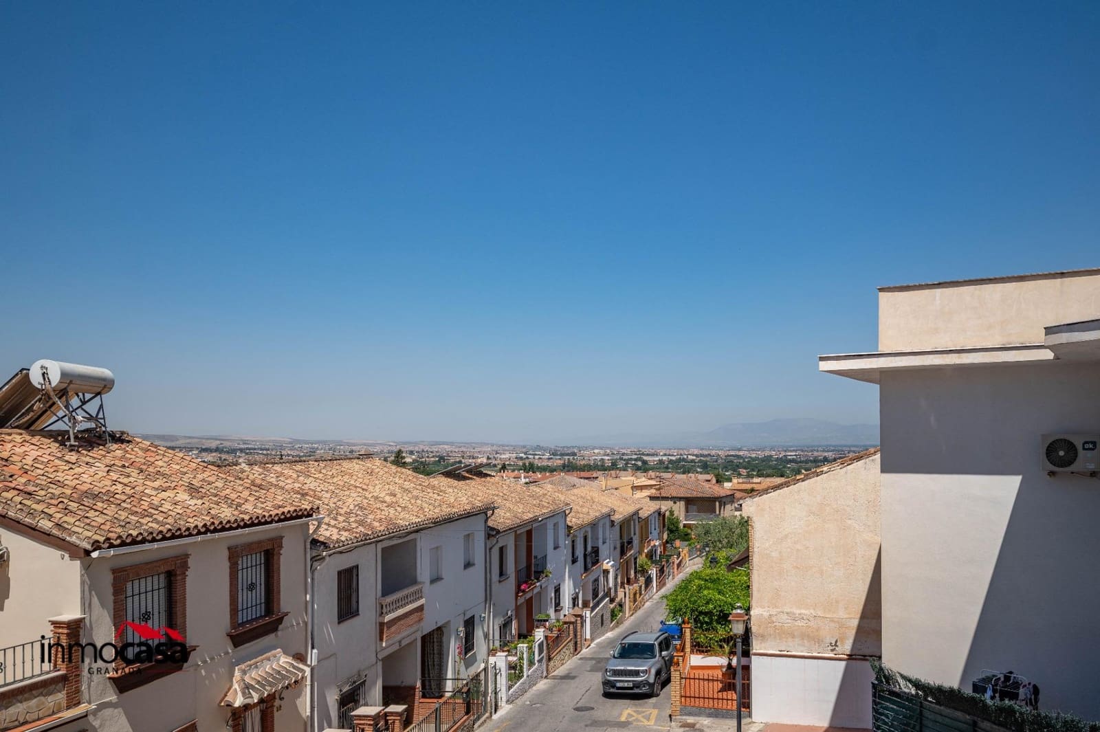 2 slaapkamer Flat te koop in La Zubia met garage - € 156.000 (Ref: 9898939)
