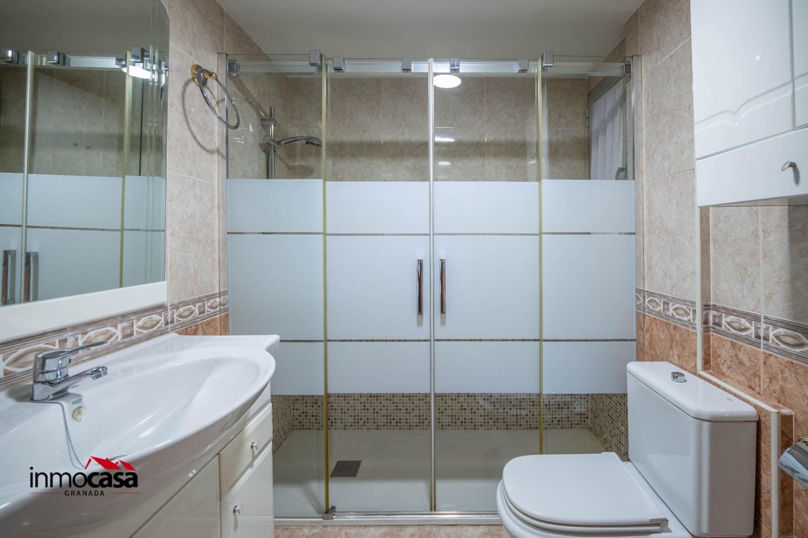 3 sypialnia Mieszkanie na sprzedaż w Miasto Grenada z garażem - 285 000 € (Ref: 9898940)