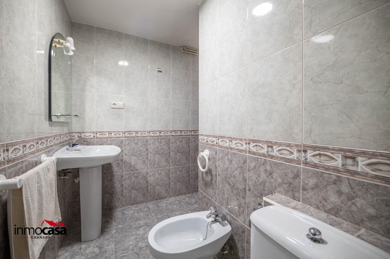 3 sypialnia Mieszkanie na sprzedaż w Miasto Grenada z garażem - 285 000 € (Ref: 9898940)
