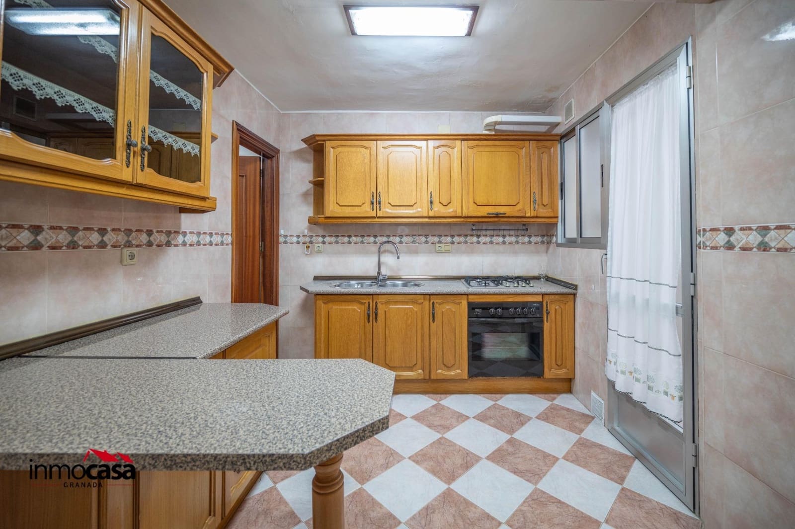 3 sypialnia Mieszkanie na sprzedaż w Miasto Grenada z garażem - 285 000 € (Ref: 9898940)