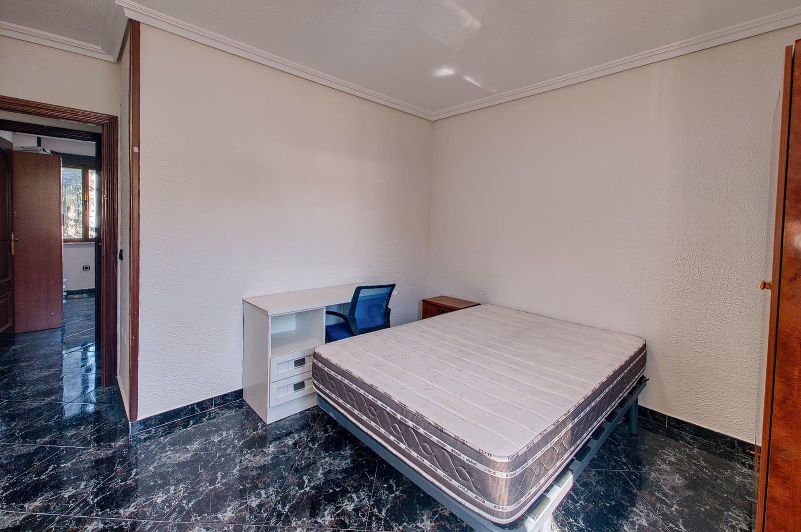 4 bedroom Flat for sale in Jaen city - € 218,900 (Ref: 9908122)