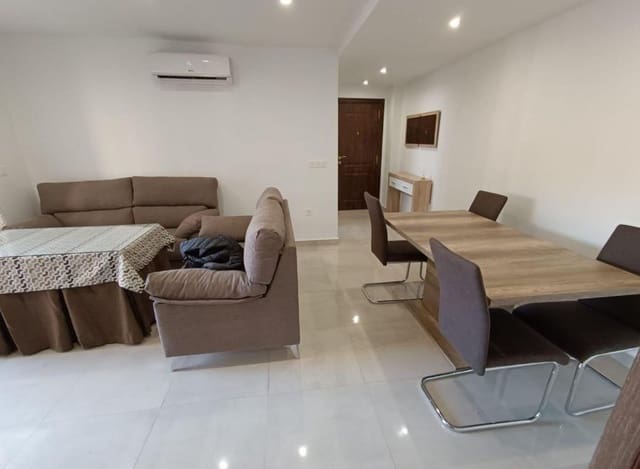 3 bedroom Flat for rent in Zaidin, Granada city - € 850 (Ref: 9908123)