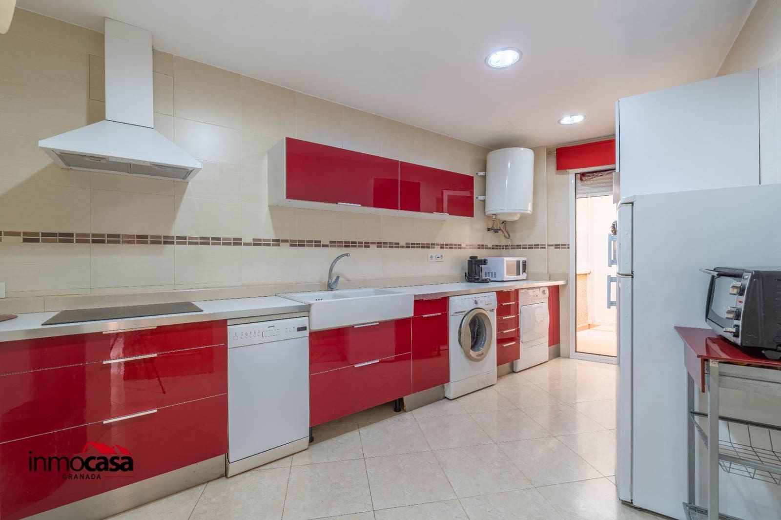 3 bedroom Flat for sale in Noalejo with garage - € 90,000 (Ref: 9908125)