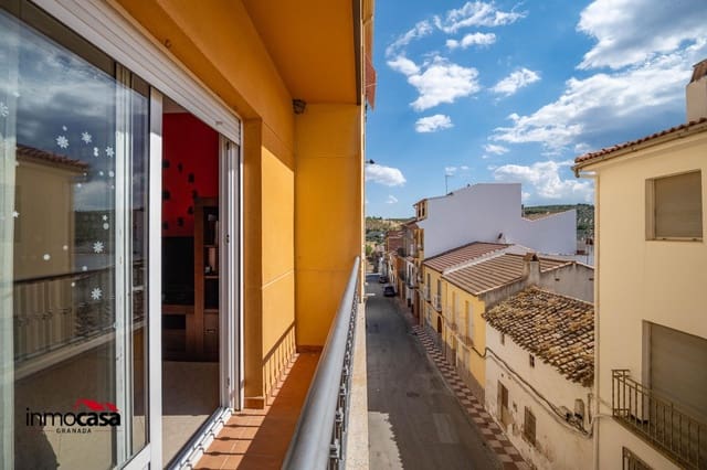 3 bedroom Flat for sale in Noalejo with garage - € 90,000 (Ref: 9908125)