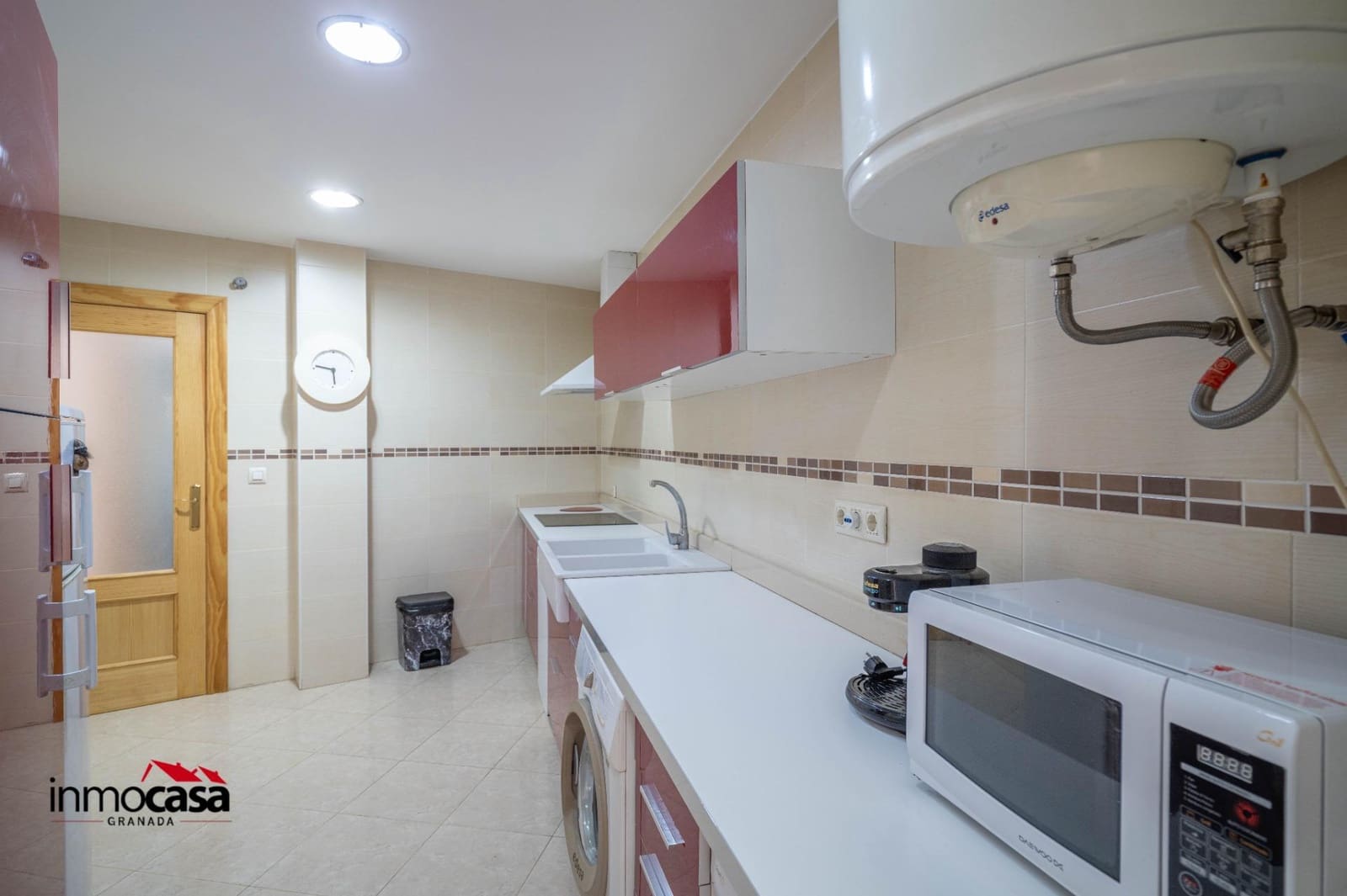3 bedroom Flat for sale in Noalejo with garage - € 90,000 (Ref: 9908125)