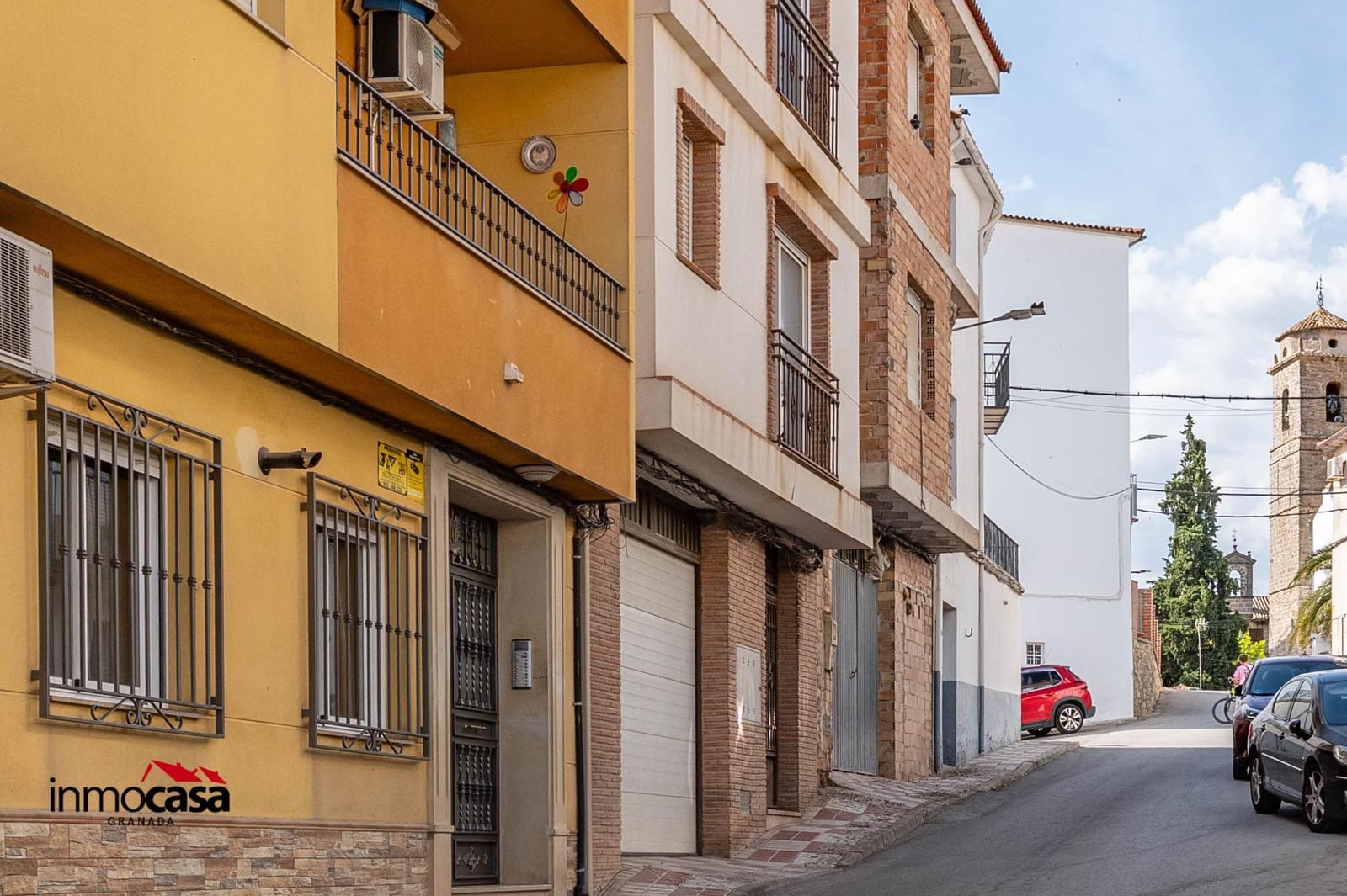 3 bedroom Flat for sale in Noalejo with garage - € 90,000 (Ref: 9908125)