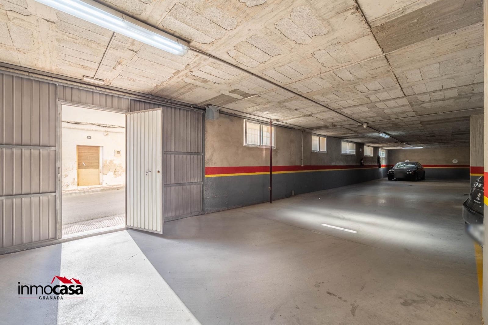 3 bedroom Flat for sale in Noalejo with garage - € 90,000 (Ref: 9908125)