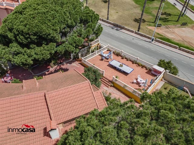 5 sovrum Villa till salu i Motril med pool - 950 000 € (Ref: 9913299)