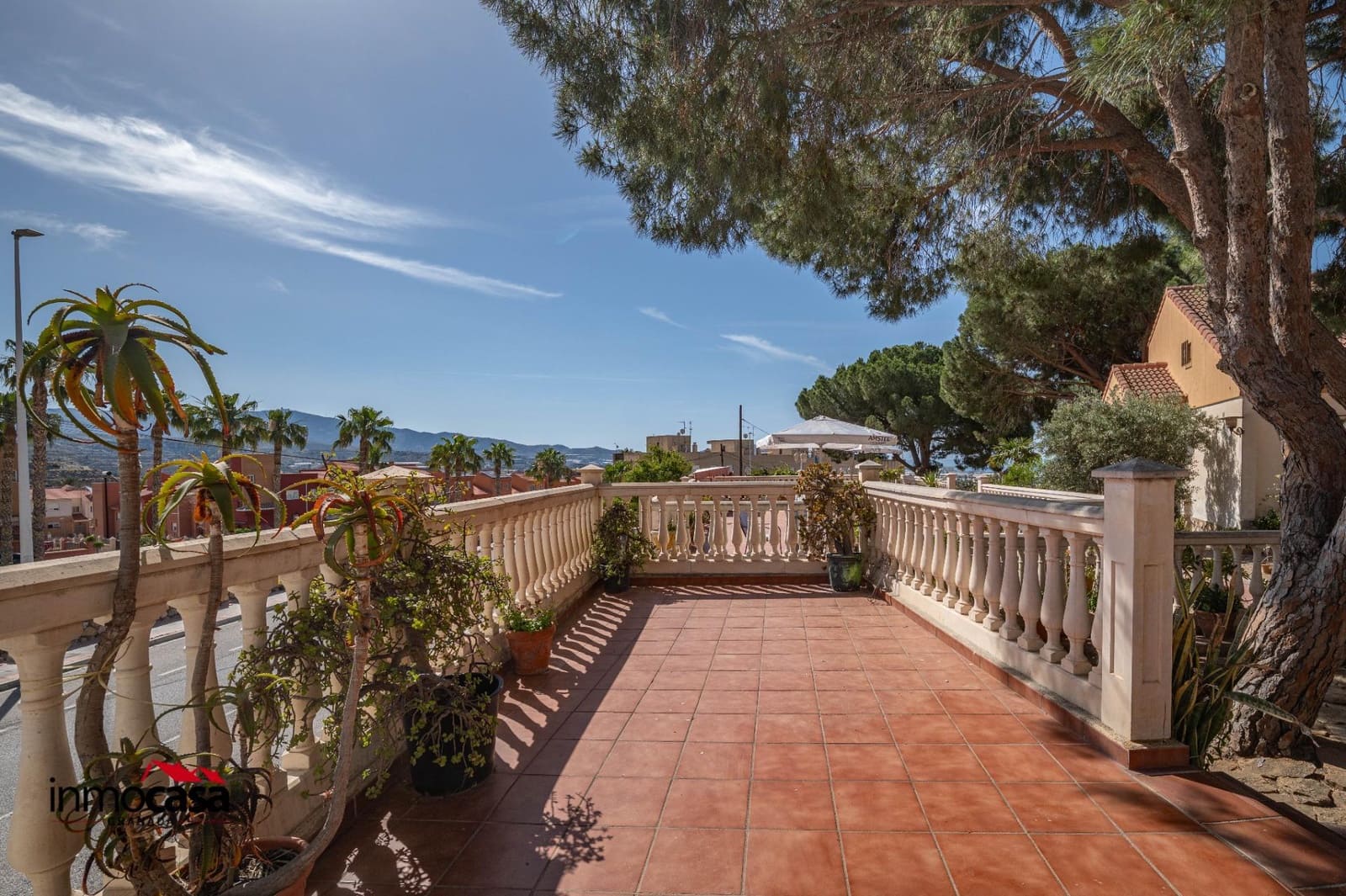 5 sovrum Villa till salu i Motril med pool - 950 000 € (Ref: 9913299)