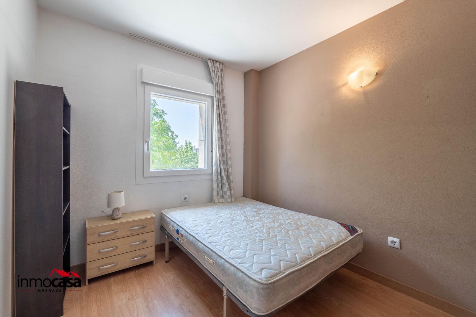 3 sovrum Lägenhet till salu i Granada stad med garage - 159 500 € (Ref: 9913300)
