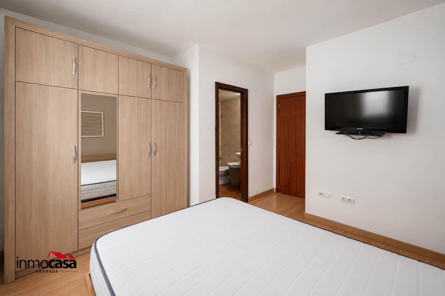 3 sovrum Lägenhet till salu i Granada stad med garage - 159 500 € (Ref: 9913300)