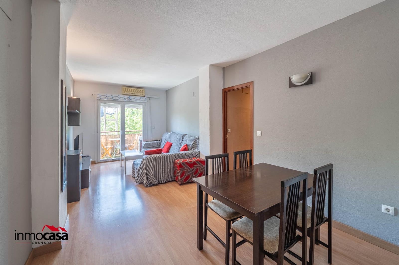 3 sovrum Lägenhet till salu i Granada stad med garage - 159 500 € (Ref: 9913300)