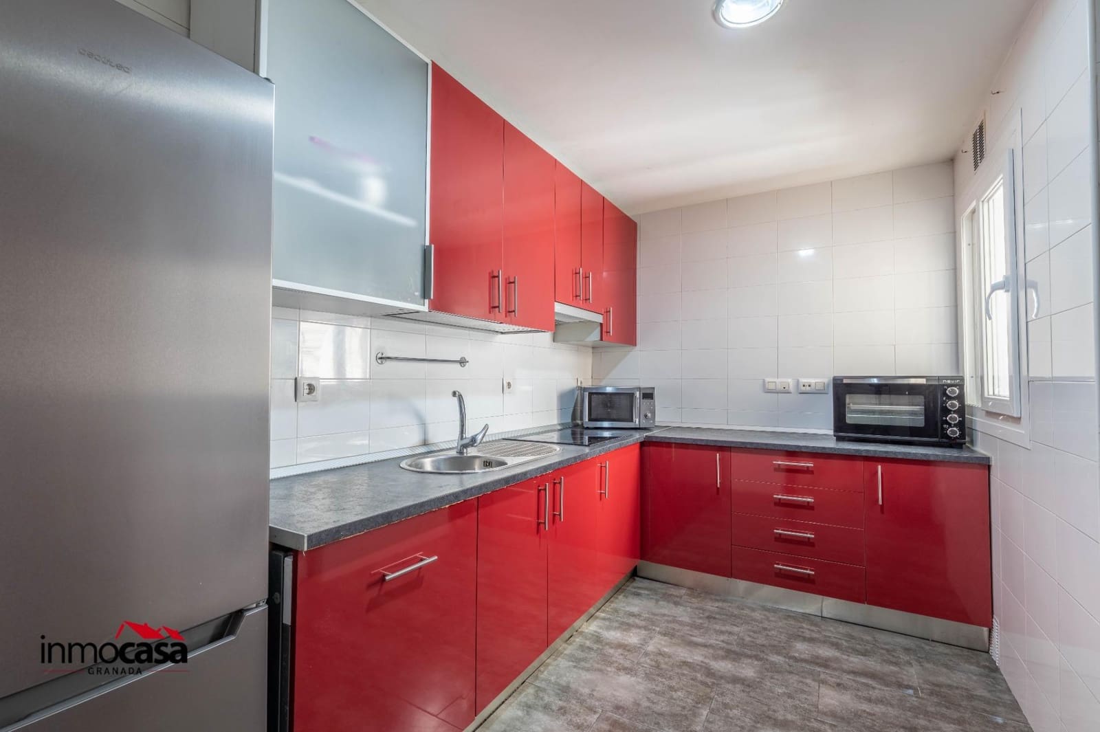 3 sovrum Lägenhet till salu i Granada stad med garage - 159 500 € (Ref: 9913300)