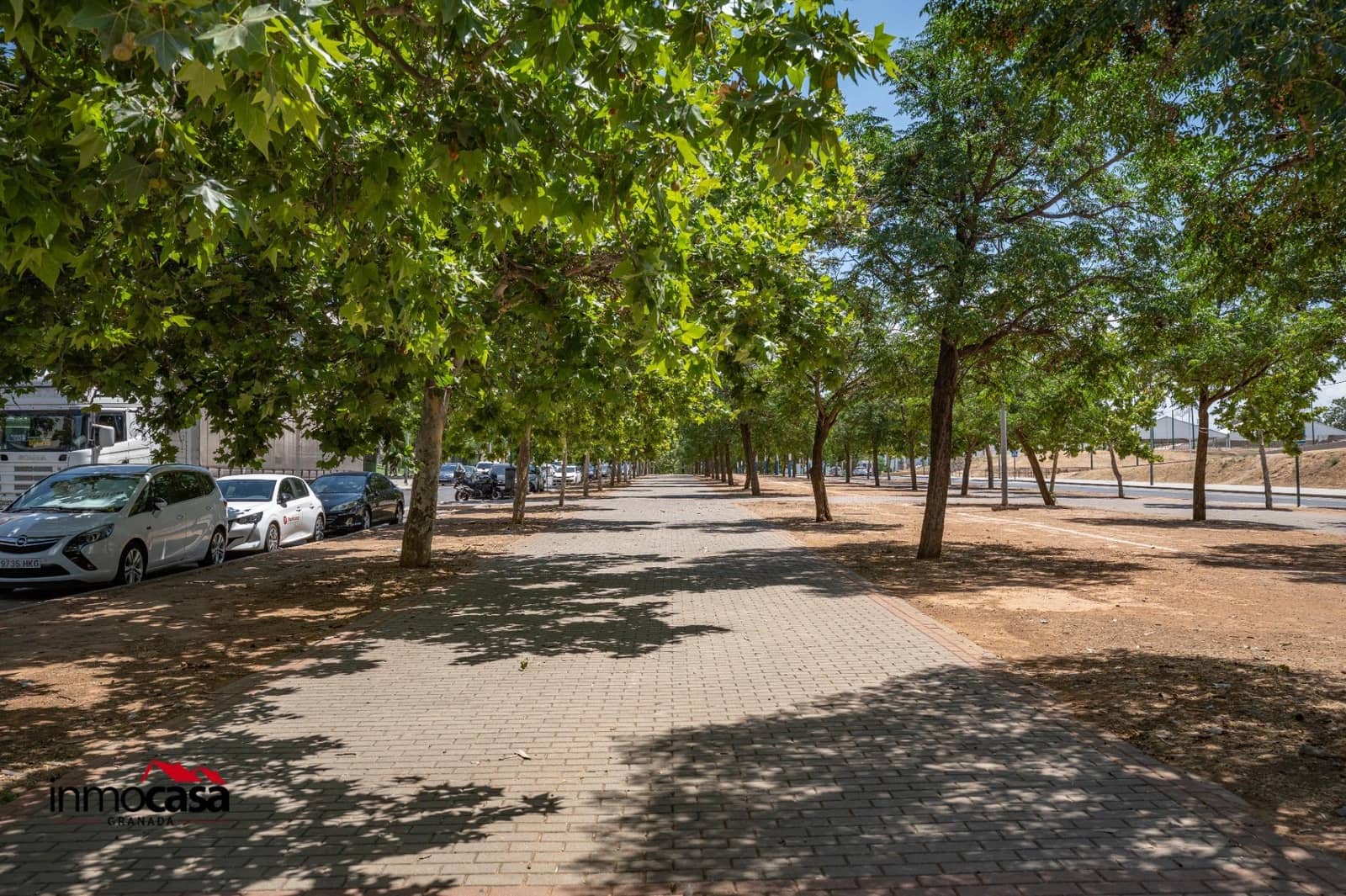 3 sovrum Lägenhet till salu i Granada stad med garage - 159 500 € (Ref: 9913300)