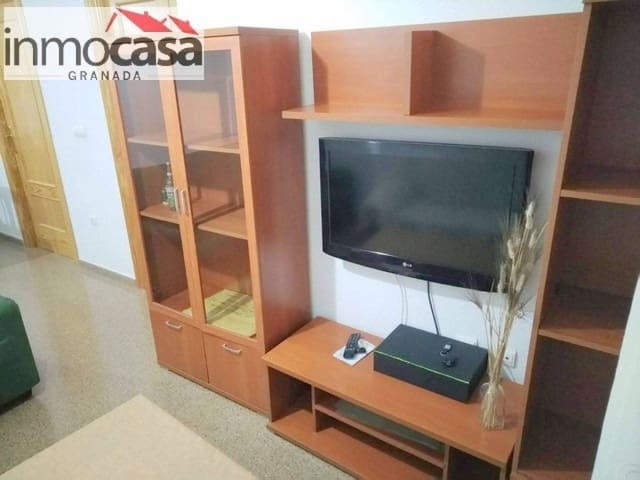 2 quarto Apartamento para arrendar em Las Gabias com piscina garagem - 700 € (Ref: 9915990)
