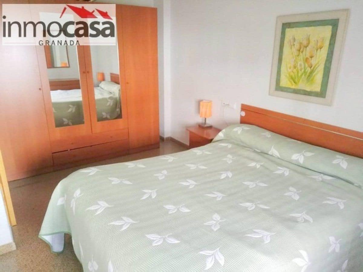 2 quarto Apartamento para arrendar em Las Gabias com piscina garagem - 700 € (Ref: 9915990)