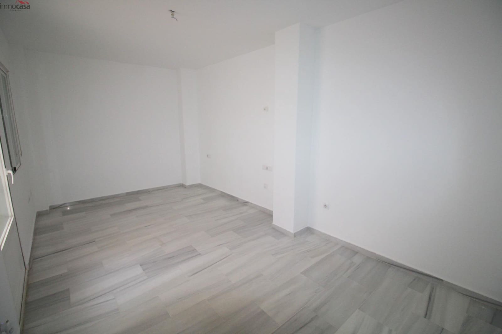 3 quarto Apartamento para arrendar em Armilla - 550 € (Ref: 9915991)
