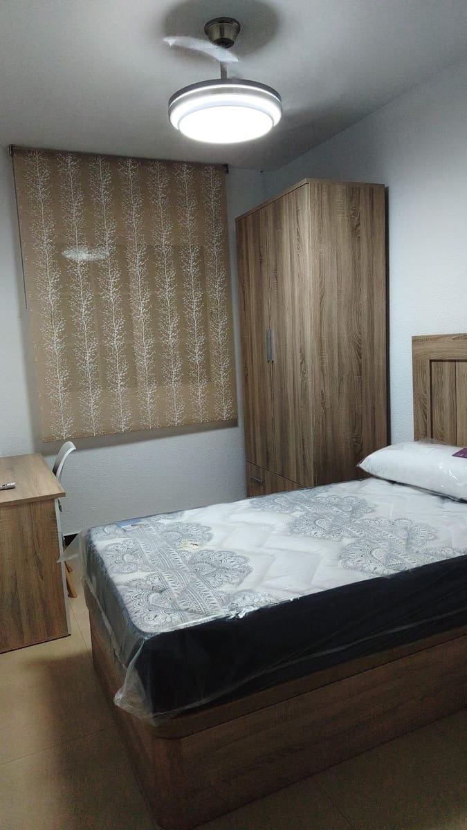 4 Zimmer Penthouse zu vermieten in Armilla - 1.300 € (Ref: 9922445)