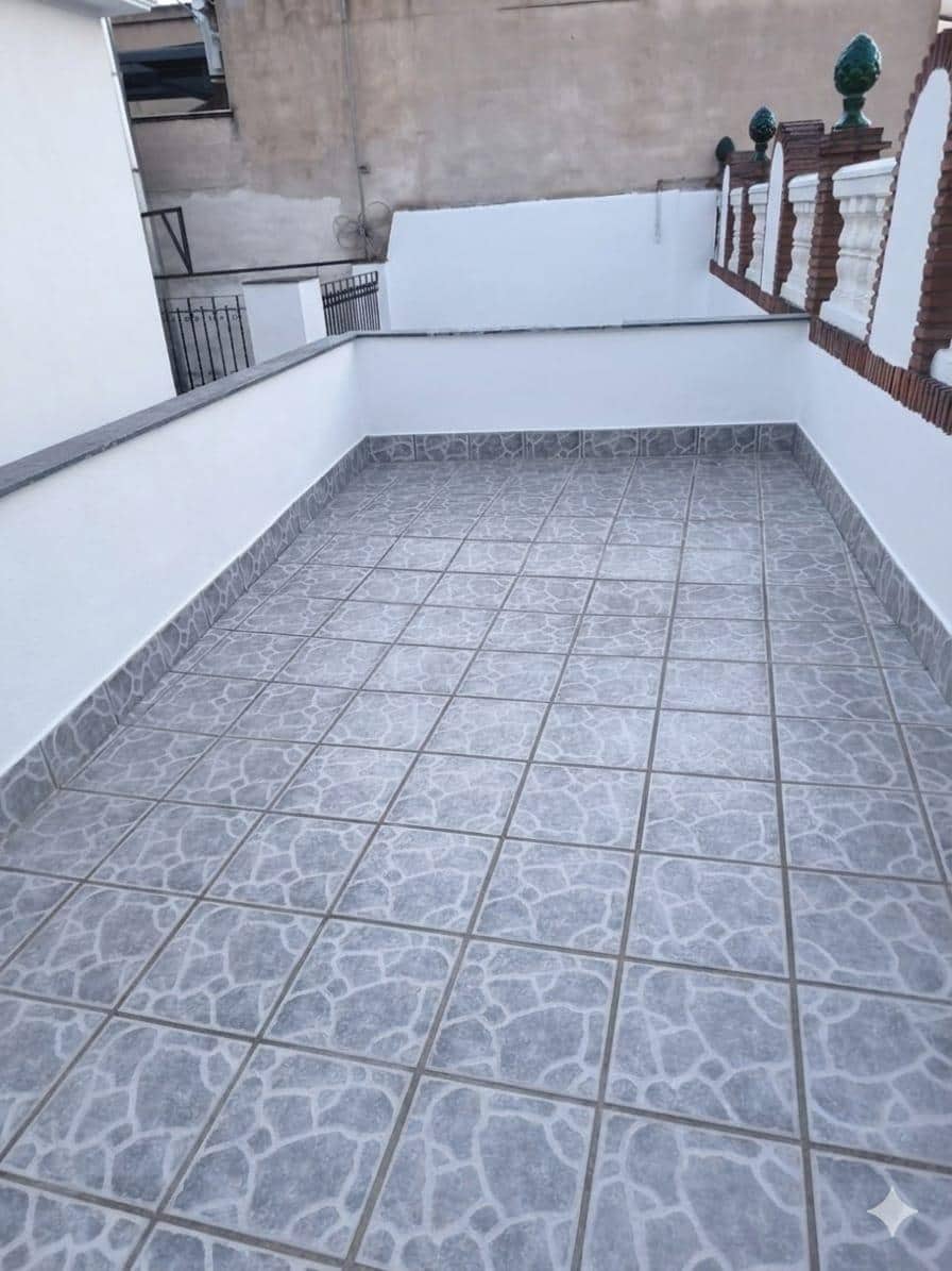 4 Zimmer Penthouse zu vermieten in Armilla - 1.300 € (Ref: 9922445)