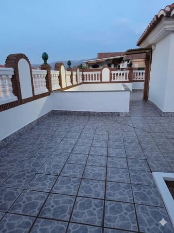 4 Zimmer Penthouse zu vermieten in Armilla - 1.300 € (Ref: 9922445)