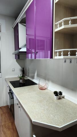 4 sovrum Takvåning att hyra i Armilla - 1 000 € (Ref: 9922445)