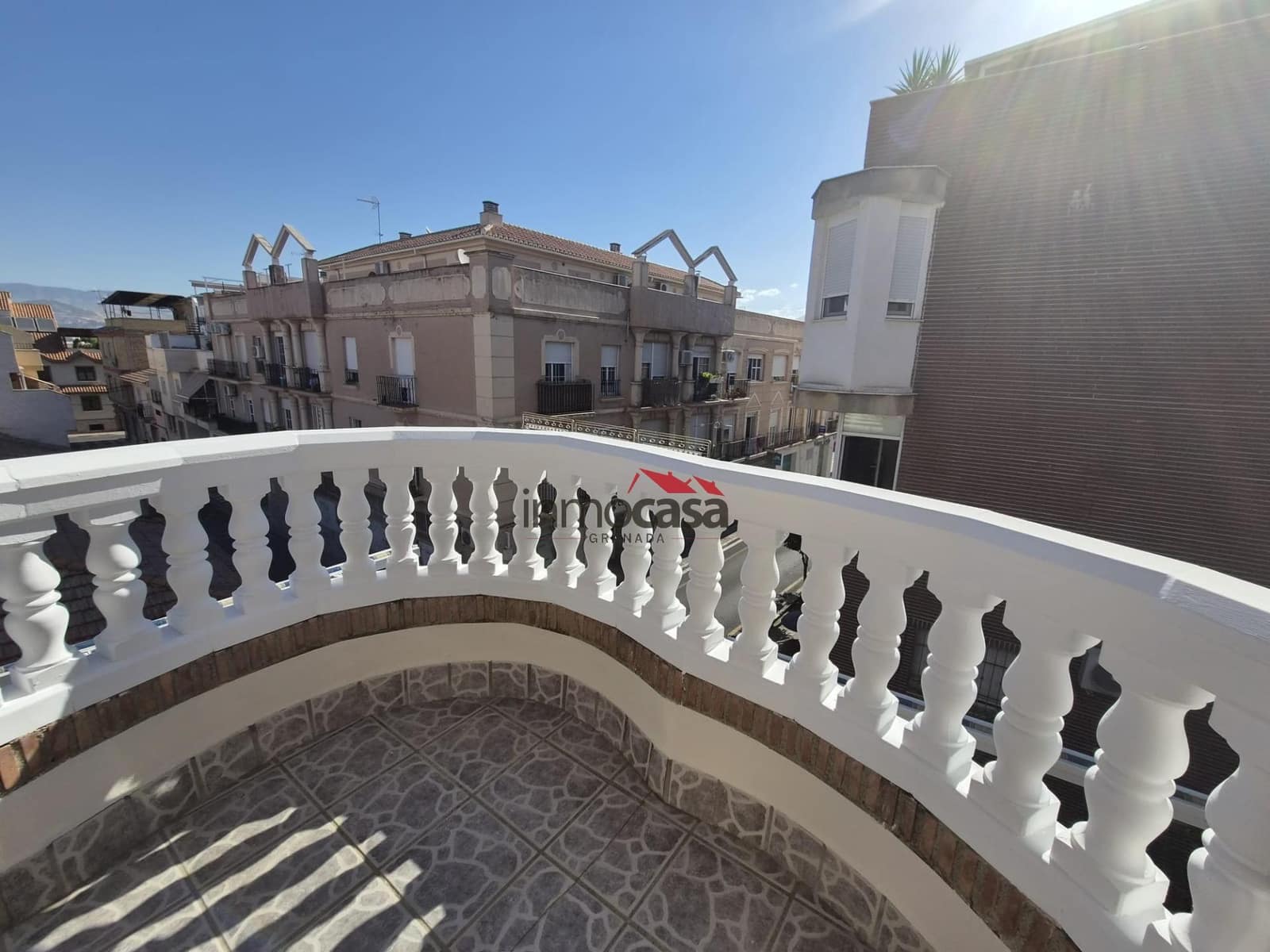 4 sypialnia Penthouse do wynajęcia w Armilla - 1 000 € (Ref: 9922445)