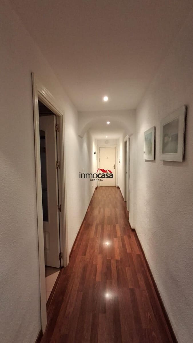 3 camera da letto Appartamento da affittare in Granada citta - 900 € (Rif: 9927551)