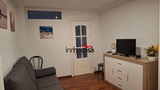 3 quarto Apartamento para arrendar em San Matías - Realejo, Granada cidade - 900 € (Ref: 9927551)